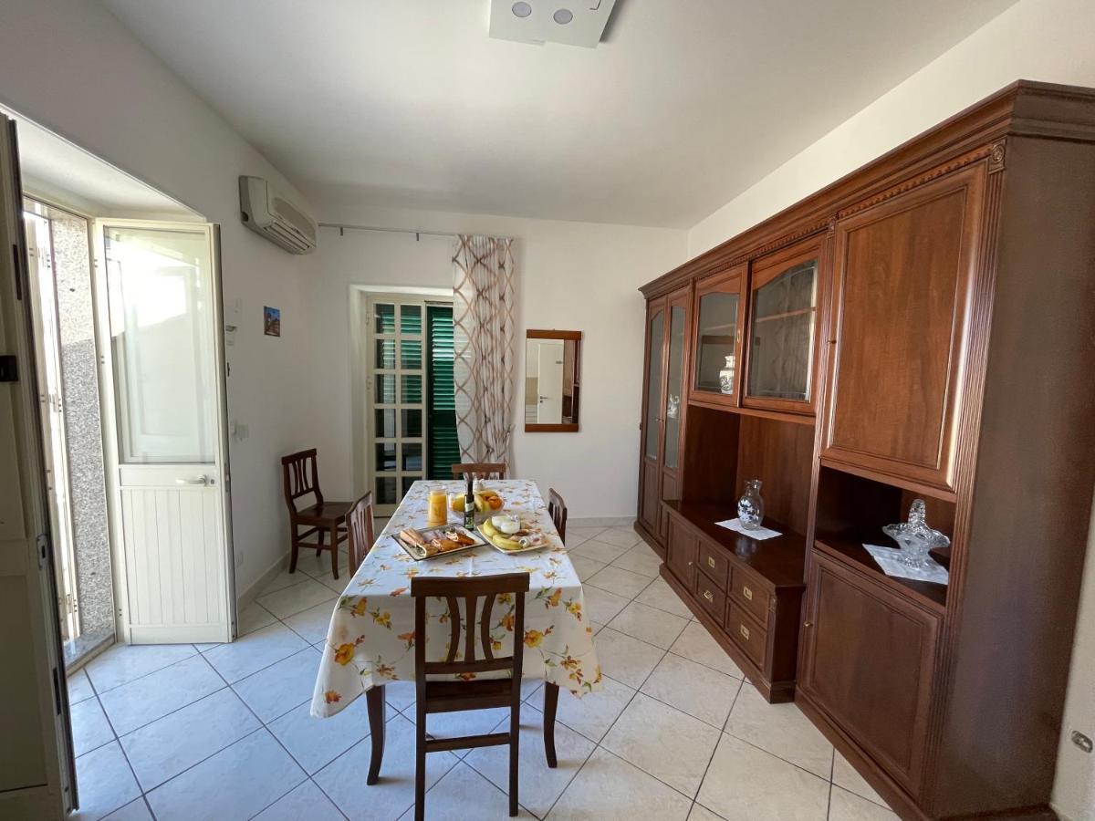Casa Crispi Hotel Ното Екстериор снимка