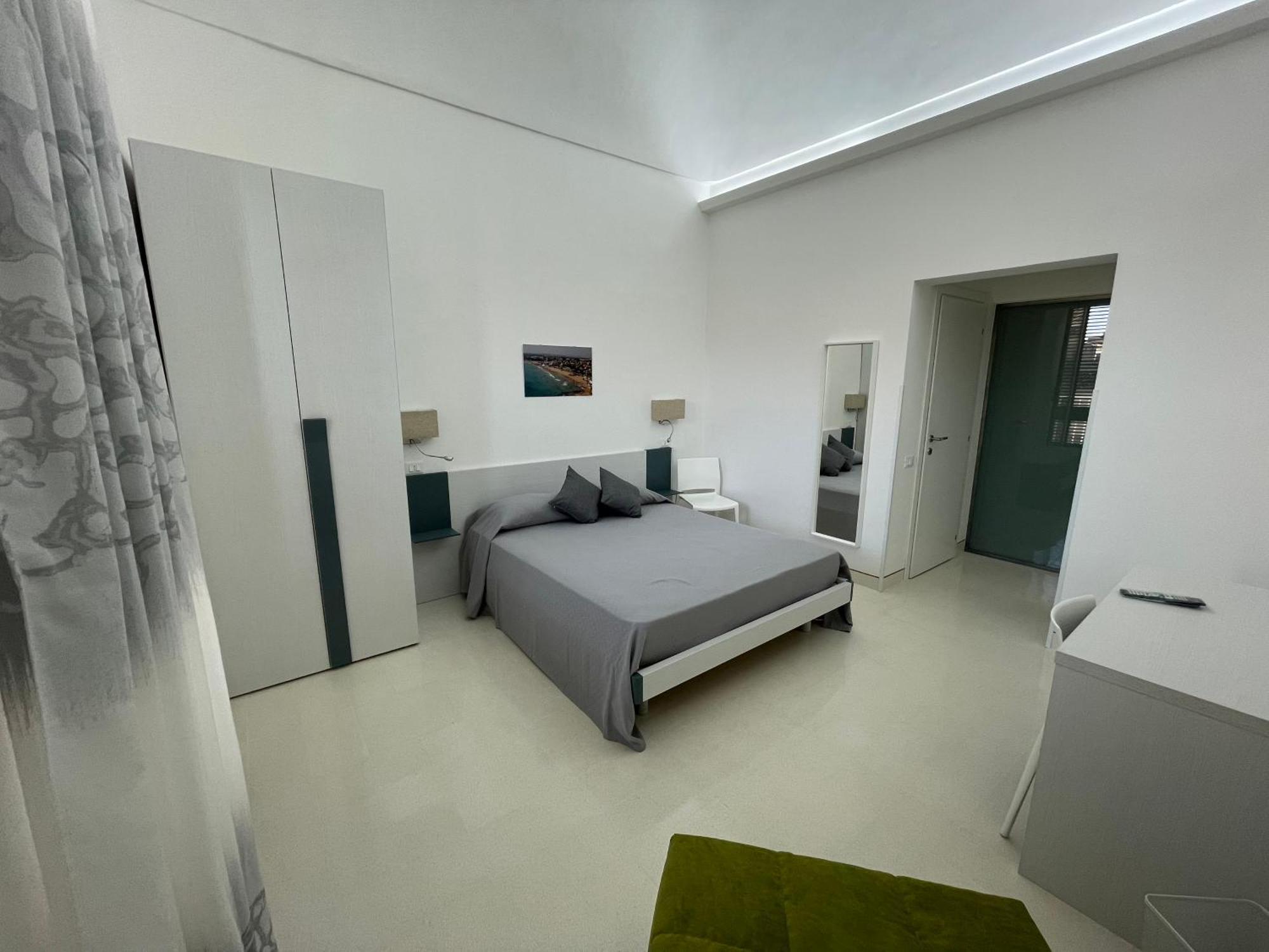 Casa Crispi Hotel Ното Екстериор снимка
